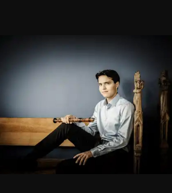 Blockflötist Andreas Kammenos und die Cembalistin Dasha Vorontsovas setzen die Kammerkonzertreihe der Jütting-Stiftung im Stendaler Musikforum Katharinenkirche fort. Blockflötist Andreas Kammenos und die Cembalistin Dasha Vorontsovas setzen die Kammerkonzertreihe der Jütting-Stiftung im Stendaler Musikforum Katharinenkirche fort.